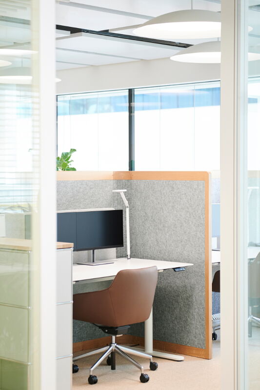 Tely.desk